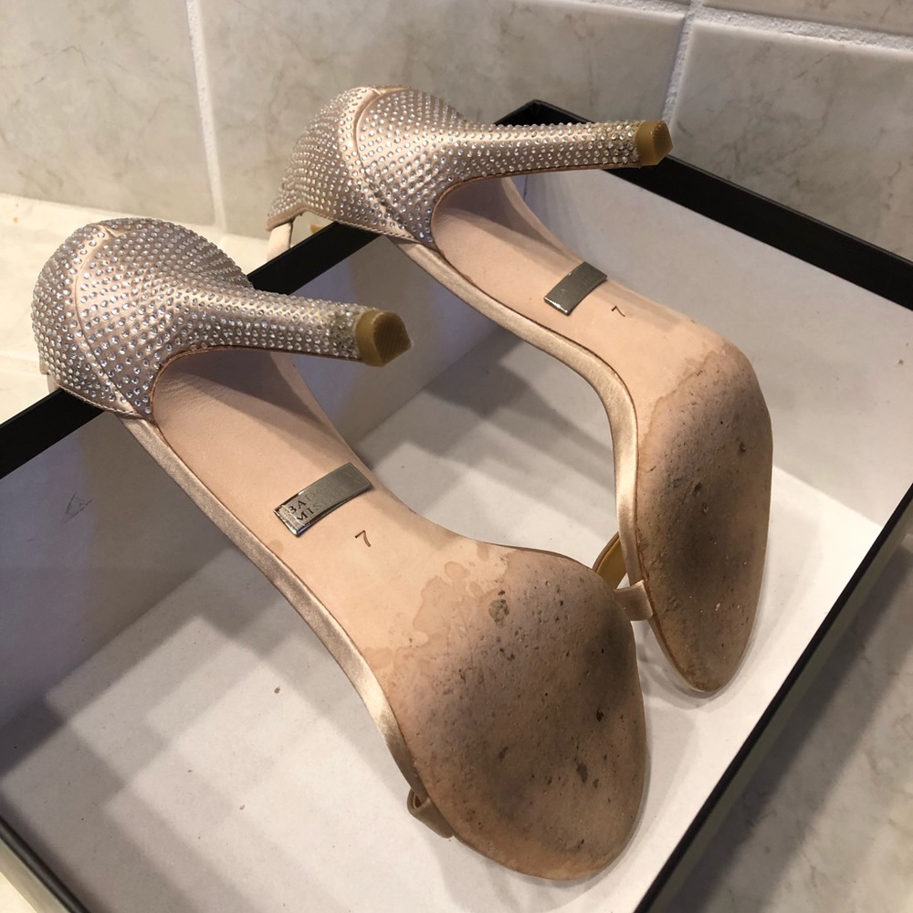 Badgley Mischka Latsat Shoe - Picture 6 of 7